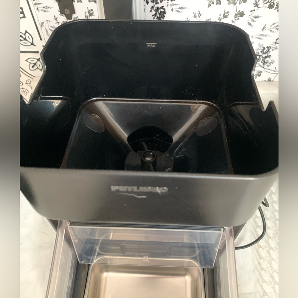 PETLIBRO Automatic Smart Pet Feeder in Charcoal Black PLAF301 - Picture 6 of 12